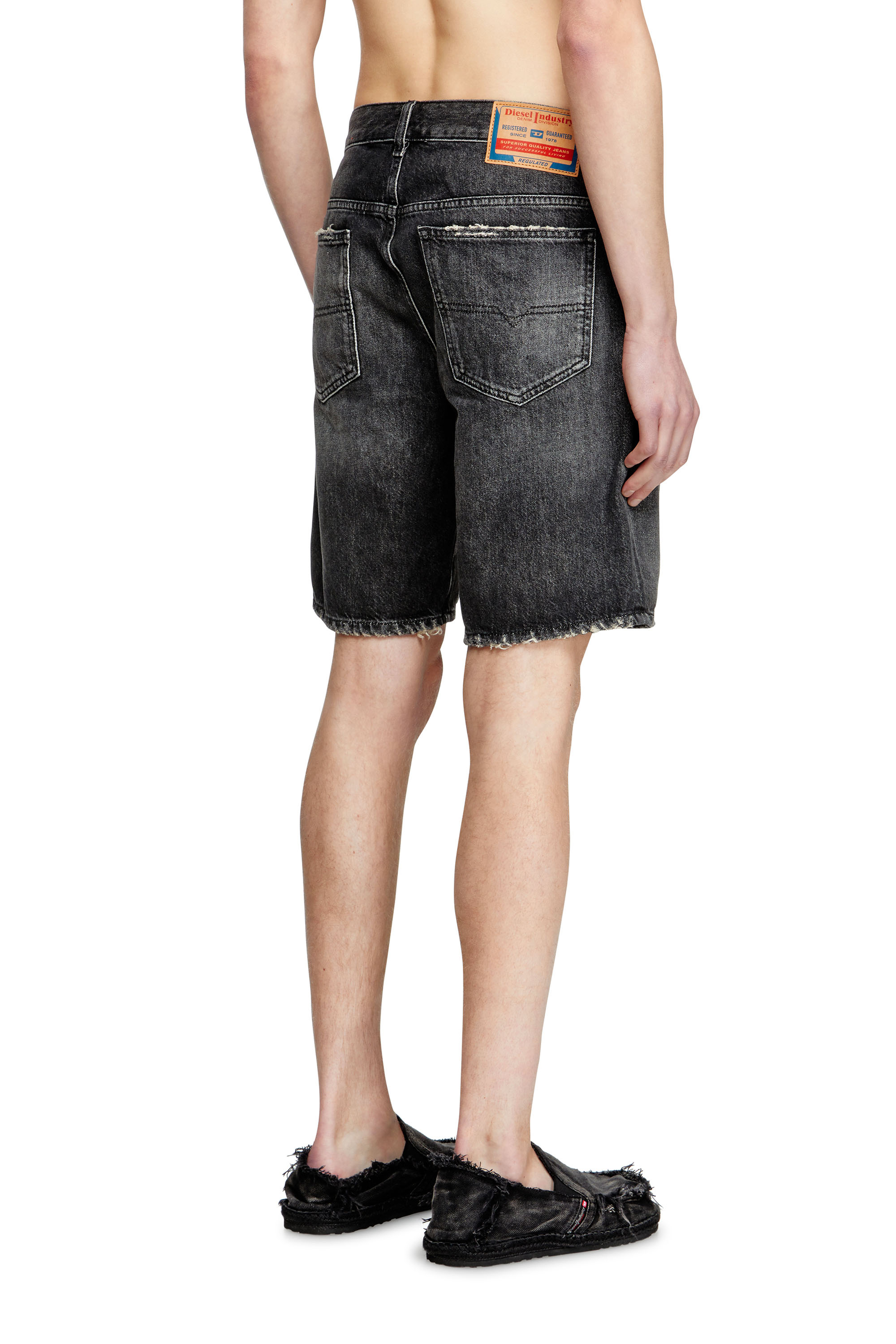 Diesel - D-FIN, Man's Slim denim shorts in Black - 2